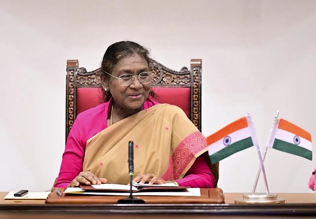 VB-G RAM G : विकसित भारत-जी राम जी विधेयक बना कानून, राष्ट्रपति द्रौपदी मुर्मू ने दी मंजूरी