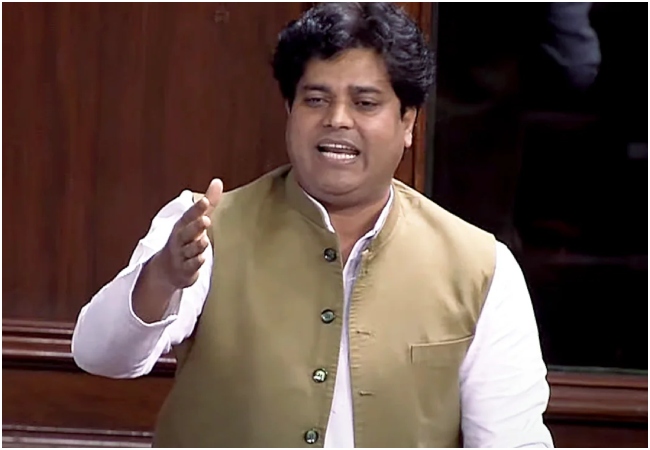 'अगर PM मोदी पार्लियामेंट सेशन में विदेश जा सकते है तो विपक्ष के नेता के जाने पर क्या है दिक्कत...' इमरान प्रतापगढ़ी ने राहुल की जर्मनी यात्रा पर दी प्रतिक्रिया