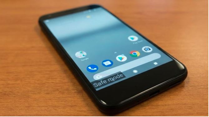 फोन में सेफ मोड क्या होता है? जानिए कब और क्यों यह फीचर बनता है सबसे बड़ा मददगार