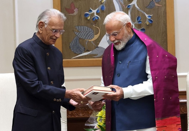 Shivraj Patil Passes Away: पीएम मोदी, राहुल गांधी समेत तमाम नेताओं ने शिवराज पाटिल के निधन पर जताया दुख