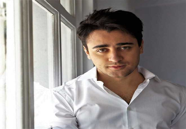 तलाक के बाद अब किसे डेट कर रहे हैं इमरान खान, स्टार ने खुद बताई कहानी