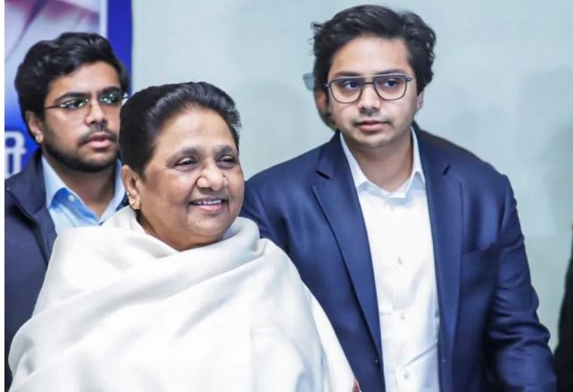 मायावती के भतीजे आकाश आनंद के घर आई नन्हीं परी, बसपा सुप्रीमो ने सोशल मीडिया पर शेयर की गुड न्यूज