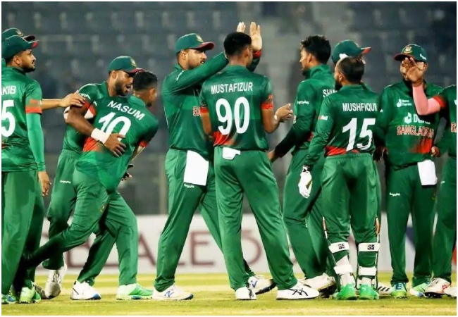 बांग्लादेश में IPL बैन, भारत में टी-20 वर्ल्ड कप न खेलने पर भी है अड़ा