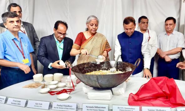 Budget 2026 : आज 27 जनवरी को होगी पारंपरिक हलवा सेरेमनी , जानिये हर साल क्यों होती है ये रस्म ?