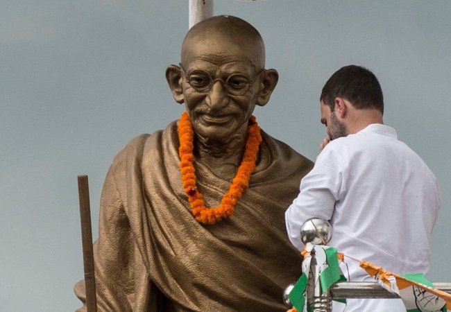 महात्मा गांधी एक सोच हैं- जिसे कभी एक साम्राज्य, एक नफ़रत की विचारधारा और अहंकारी सत्ता ने मिटाने की असफल कोशिश की : राहुल गांधी