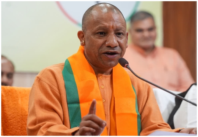 उत्तर प्रदेश दिवस पर योगी सरकार का बड़ा प्लान, ये मंत्री-सांसद और MLA करेंगे दूसरे राज्यों का दौरा