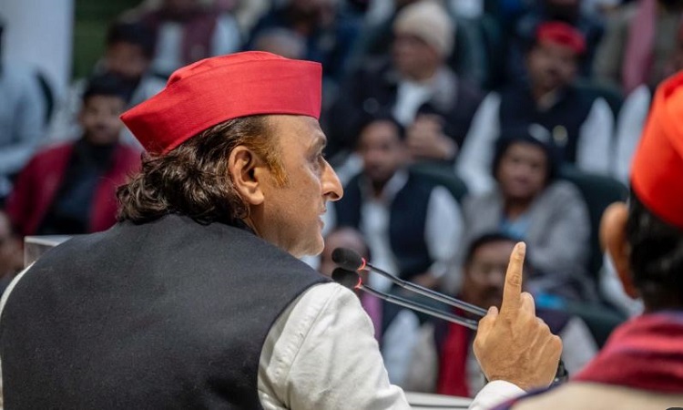 अपने बूथ पर काम करें, 2027 में कोई चूक नहीं होनी चाहिए...प्रदेशभर से आए कार्यकर्ताओं से बोले अखिलेश यादव