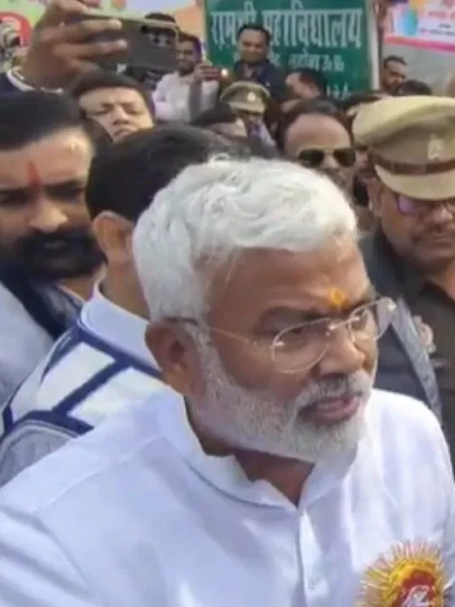 महोबा में पानी और सड़क पर बीजेपी में छिड़ा संग्राम