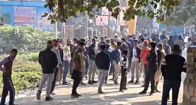 हरदोई में थाने के अंदर पत्नी को मारी गोली, प्रेमी के साथ जाने से गुस्‍सा था पति