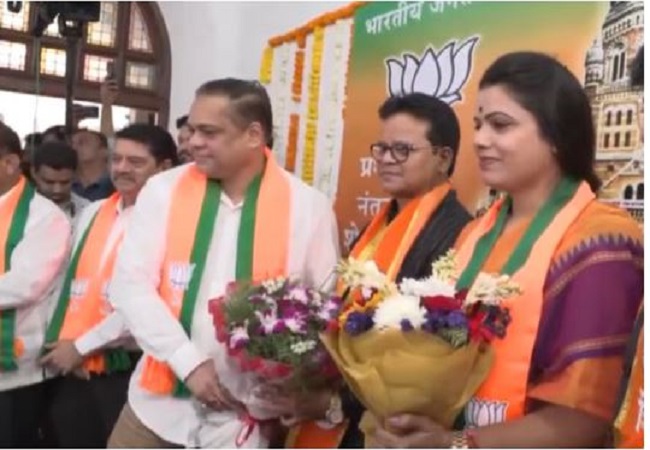 BMC Mayor Election : रितु तावड़े होंगी भाजपा की मेयर, डिप्टी मेयर की कुर्सी शिंदे गुट के संजय शंकर घाड़ी को मिली