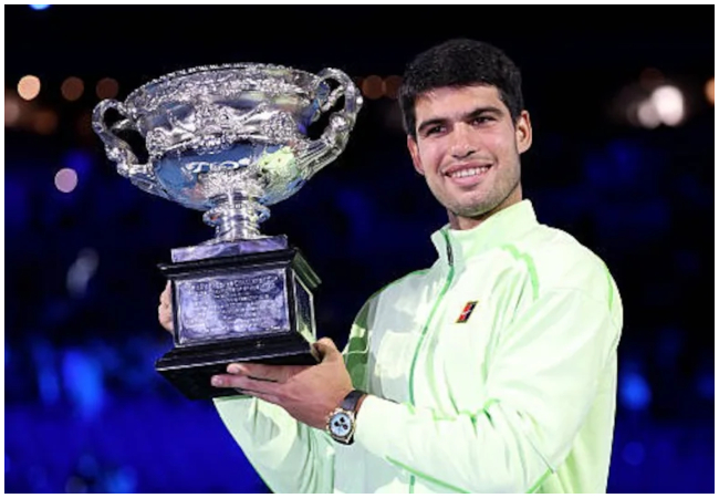 Australian Open 2026 : कार्लोस अल्कारेज 24 बार के ग्रैेंड स्लैम चैम्पियन नोवाक जोकोविच को धूल चटाकर जीता खिताब, 87 साल पुराना रिकॉर्ड ध्वस्त