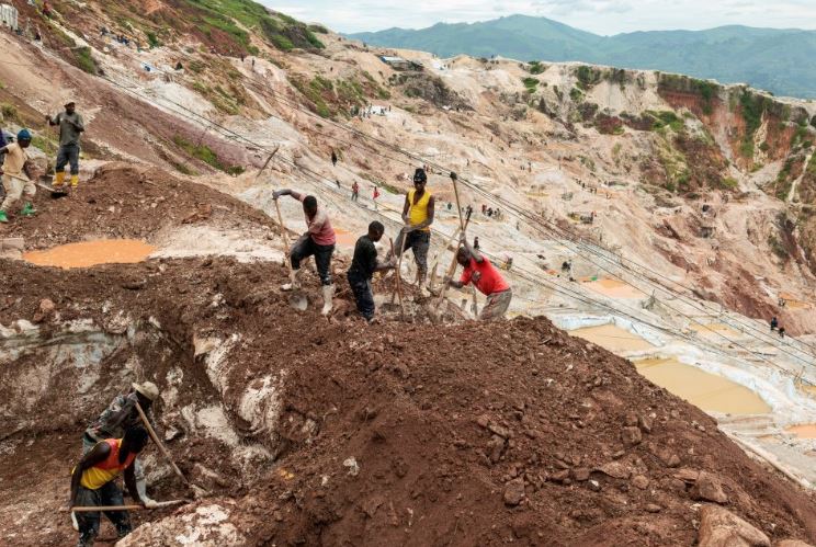 Congo mining accident :  कांगो में भयानक हादसा , रुबाया कोल्टन खदान में 200 मौते