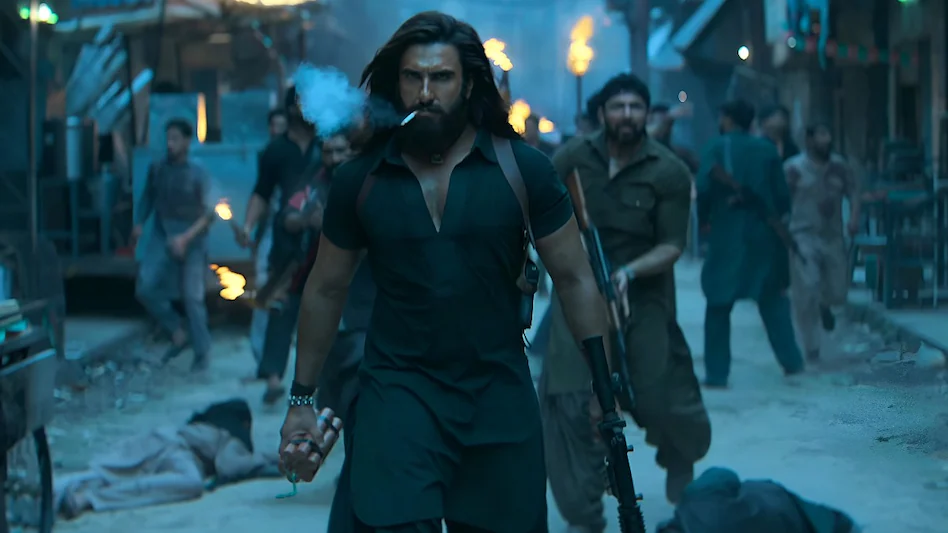 'धुरंधर' ने पाकिस्तान में भी उड़ाया गर्दा, नेटफ्लिक्स पर नंबर 1 पर कर रही है ट्रेंड, शादियों में फिल्म के गाने