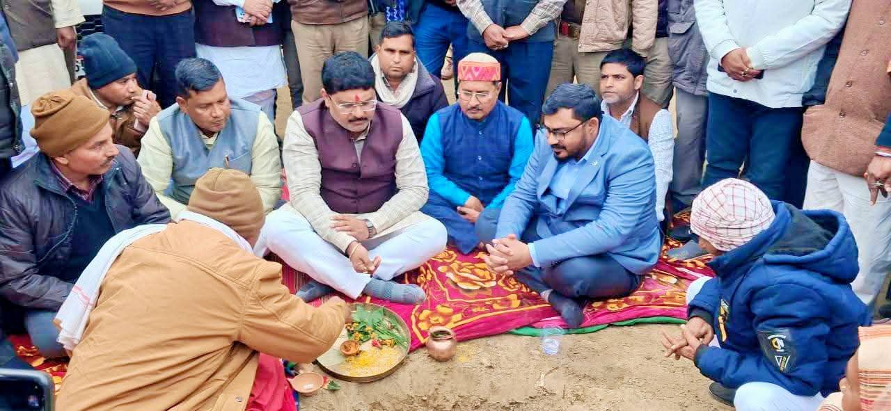 नौतनवां विधायक ने किया भूमि पूजन, 58 करोड़ से बदलेगा सीमा क्षेत्र का सड़क नेटवर्क