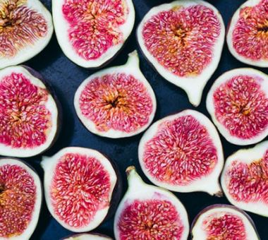 Figs are beneficial for health : अंजीर सेहत के लिए फायदेमंद , ज्यादा मात्रा में खाने से हो सकता है कुछ नुकसान