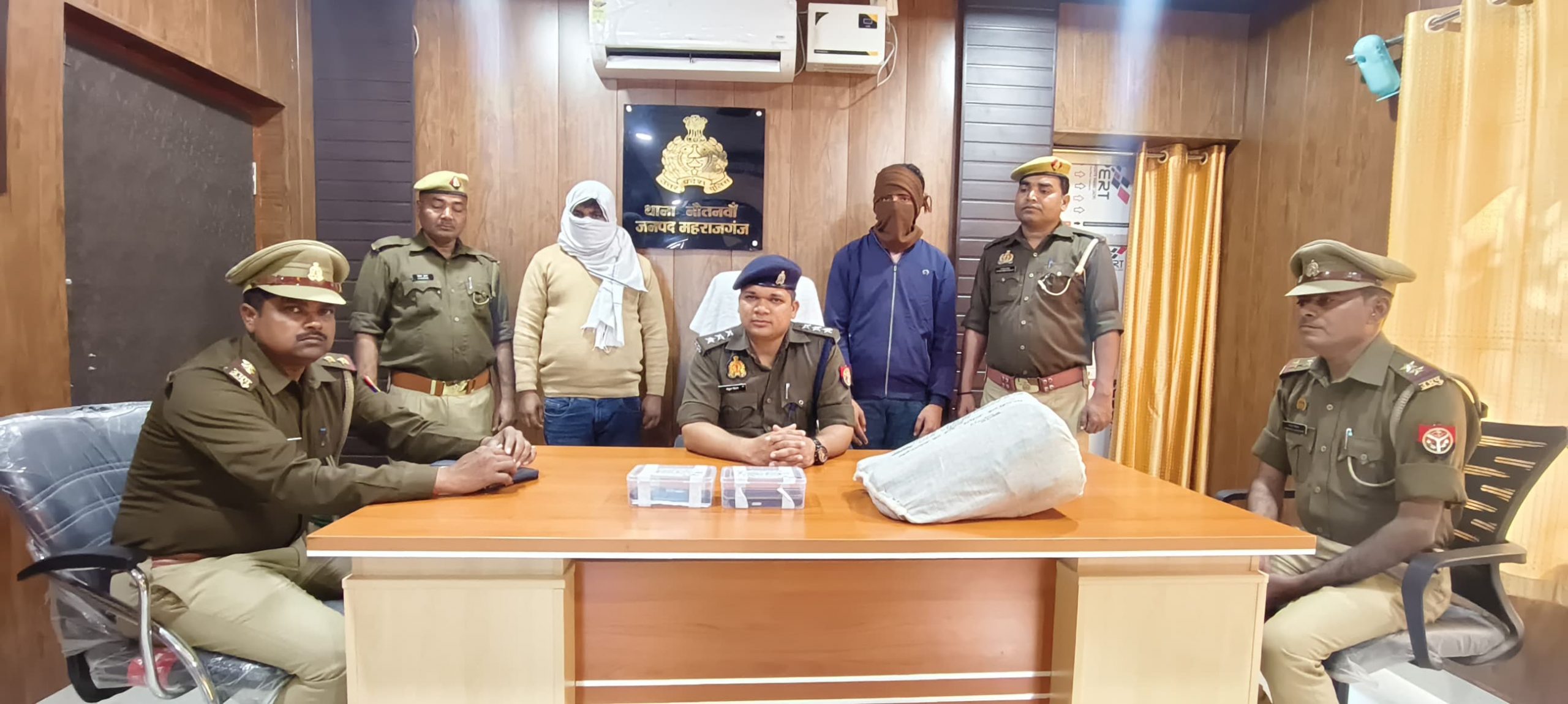 नौतनवां में फर्जी आधार–आयुष्मान कार्ड गैंग का भंडाफोड़