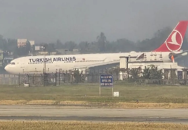 Kolkata Emergency Landing : काठमांडू से इस्तांबुल जाने वाली फ्लाइट की कोलकाता में आपात लैंडिंग
