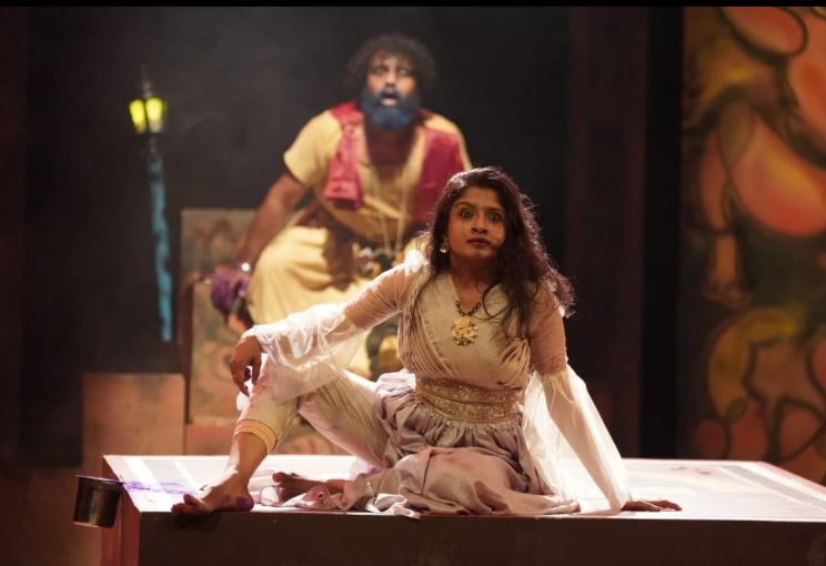 Feminist Manifesto : राष्ट्रीय नाट्य विद्यालय में ‘फेमिनिस्ट मैनिफेस्टो’की प्रस्तुति, स्त्री स्मृतियों के संग्रहालय में एक यात्रा