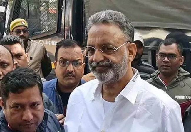 Video-मुख्तार अंसारी के शूटर शोएब बॉबी की गोली मारकर बाराबंकी में हत्या, जेलर हत्याकांड में था आरोपी