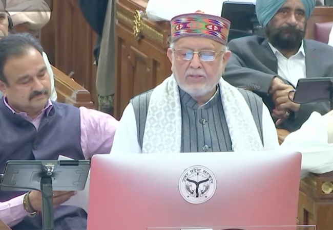 UP Budget 2026-27 Presented: वित्तमंत्री सुरेश खन्ना ने विधानसभा में पेश किया कुल 9.12 लाख करोड़ रुपये का राज्य बजट