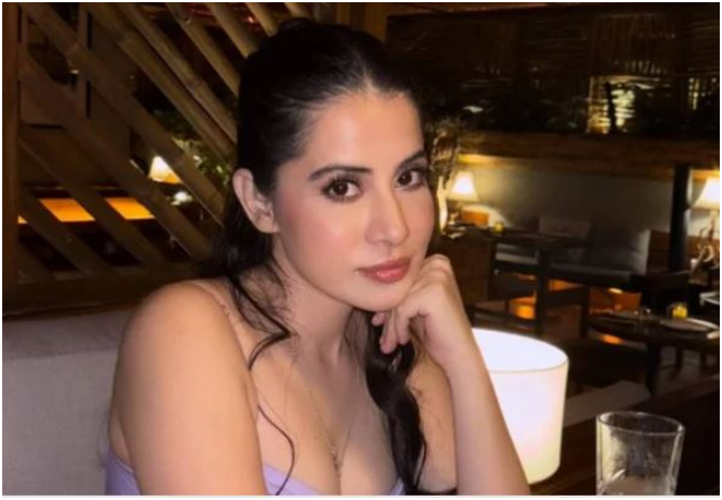 Video-उर्फी जावेद इस्लाम धर्म से 'बर्खास्त', भड़कीं एक्ट्रेस ने दिया करारा जवाब