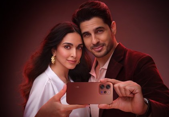 Vivo V70 और Vivo V70 Lite स्मार्टफोन की इंडिया लॉन्च डेट का ऐलान, जानें- कब और कितने बजे होगी एंट्री