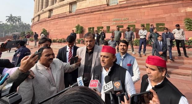 भाजपा इसमें कमीशनख़ोरी के अवसर न तलाशे ये समझौता नहीं, समर्पण है...ट्रेड डील पर बोले अखिलेश यादव