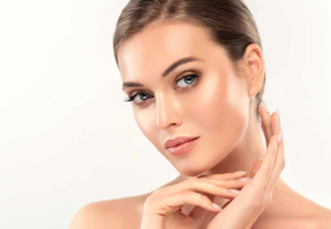 स्किन को गुलाबी निखार और बेदाग चेहरा चाहती हैं तो आप घर पर इस सब्जी से तैयार करें फेस मास्क