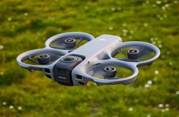 DJI Launches 360-Degree Drone : डीजेआई ने लॉन्च किया 360 डिग्री ड्रोन, जानें रेंज और वीडियो रिकॉर्डिंग क्षमता