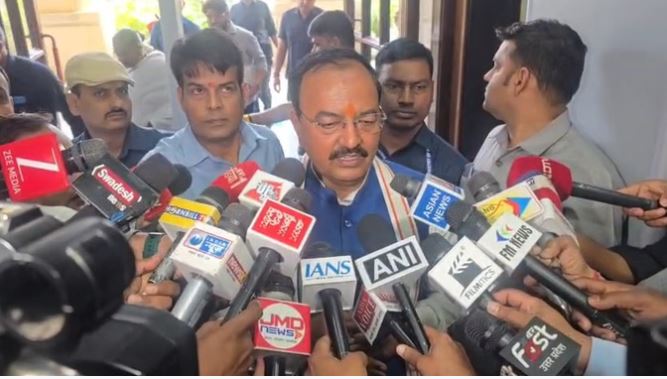 डिप्टी सीएम केशव प्रसाद मौर्य, बोले-समाजवादी पार्टी जनता की सुरक्षा के लिए खतरा, ये 2027 में हो जाएगी समाप्त