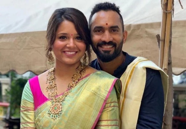 दिनेश कार्तिक के घर फिर गूंजी किलकारी, पत्नी दीपिका ने बेटी को दिया जन्म, खुद फैंस को दी खुशखबरी