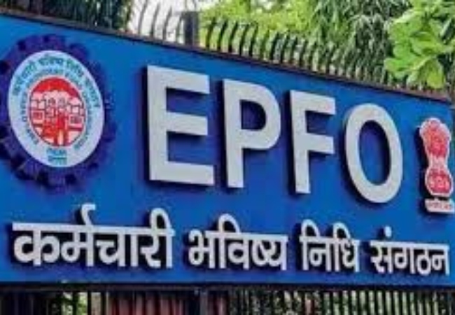 EPFO का बड़ा प्लान: अब बिना क्लेम के ही खाते में आएगा PF का पैसा, करोड़ों का लावारिस फंड होगा साफ