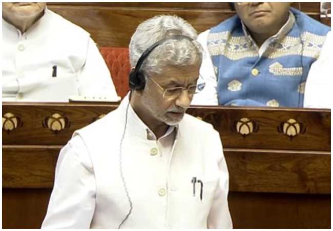 Middle East War : राज्यसभा में विदेश मंत्री एस. जयशंकर ,बोले- 'पीएम मोदी स्थिति पर रख रहे हैं कड़ी नजर, भारतीयों की सुरक्षा सर्वोच्च प्राथमिकता'