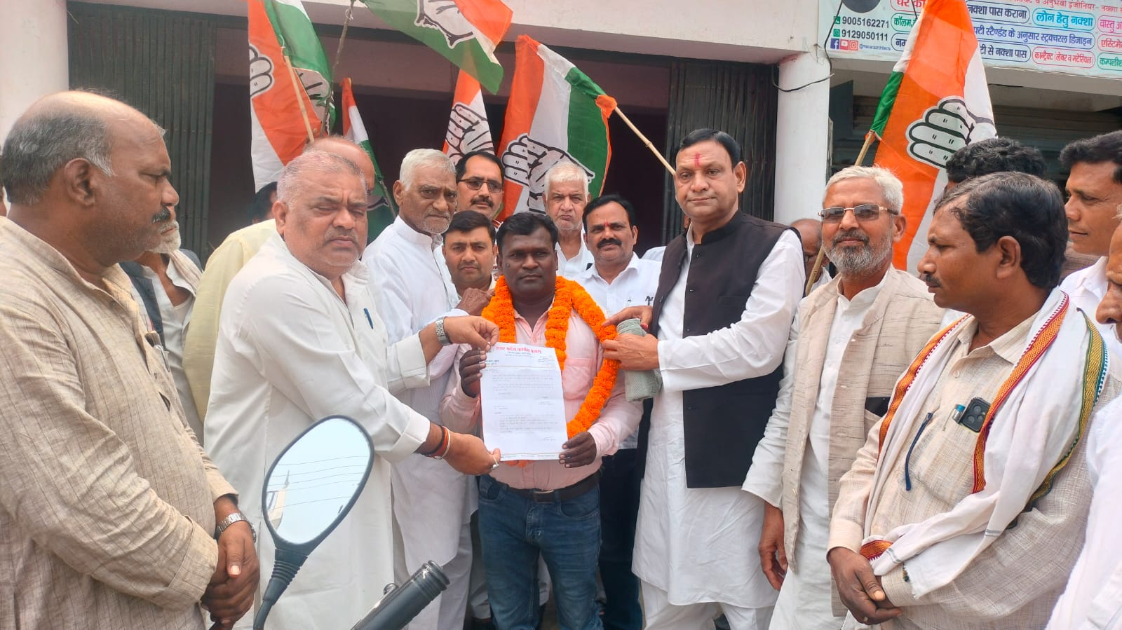 नौतनवा के दिलीप कुमार बने किसान कांग्रेस के प्रदेश सचिव, कांग्रेस कार्यकर्ताओं ने किया जोरदार स्वागत