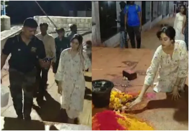 VIDEO-बॉलीवुड एक्ट्रेस जाह्नवी कपूर अपने जन्मदिन पर नंगे पैर तिरुमाला वेंकटेश्वर मंदिर पहुंचकर भगवान से मांगी मन्नतें