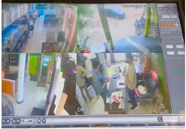 Jalaun News : लूट व महिला की मौत मामले में चौकी इंचार्ज निलंबित, थाना प्रभारी लाइन हाजिर, एसपी का बड़ा एक्शन