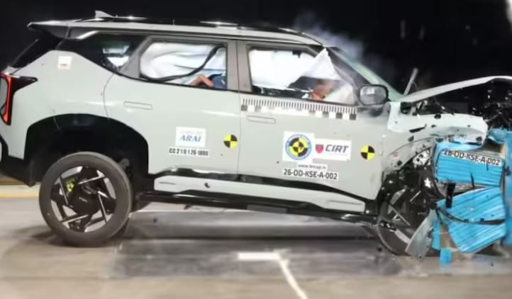 Kia Seltos Bharat NCAP : भारत NCAP टेस्ट में नई किआ सेल्टोस को मिली 5 स्टार सेफ्टी रेटिंग , सभी वेरिएंट पर लागू