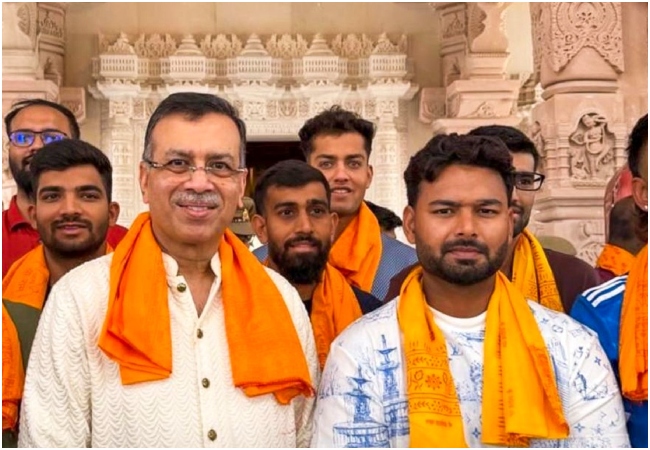 LSG के मालिक और खिलाड़ियों ने राम मंदिर के किए दर्शन, संजीव गोयनका बोले- भगवान के आशीर्वाद होता है सब कुछ ठीक