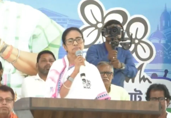 'अगर BJP सत्ता में आयी तो लोगों को मच्छली-अंडा-मीट नहीं खाने देगी...' पुरुलिया में बोलीं सीएम ममता बनर्जी