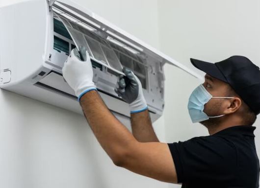 Summar AC Servicing :  एसी सर्विसिंग कराते समय इन बातों का रखें ध्यान, तभी मिलेगी सही कूलिंग