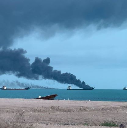 US-Israel war on Iran : अमेरिका ने फारस घाटी में किया हमला , 3 ईरानी तेल टैंकर जले