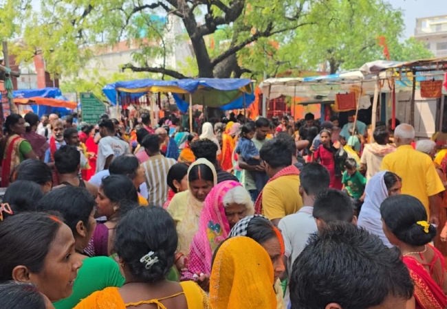 बिहार: नालंदा में शीतला माता मंदिर में भगदड़, 8 महिलाओं की मौत, कई घायल