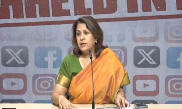 जनता की आवाज दबाने के लिए पीएम मोदी हर वो रास्ता बंद कर देना चाहते हैं जहां सवाल पूछा जा सके: सुप्रिया श्रीनेत