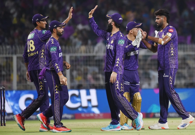 आईपीएल 2026 से आकाशदीप बाहर, KKR में स्टार गेंदबाज की वाइल्ड कार्ड एंट्री