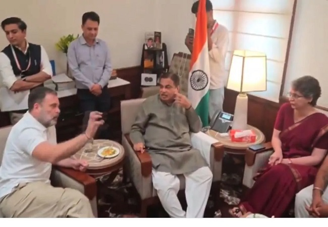 सांसद राहुल गांधी ने प्रियंका गांधी के साथ केंद्रीय मंत्री नितिन गडकरी से की मुलाकात, मचा राजनितिक भूचाल