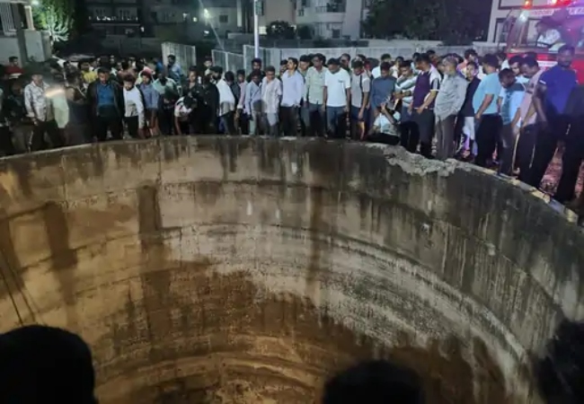 नासिक: गाड़ी कुएं में गिरने से 9 लोगों की मौत, एक ही परिवार के थे सभी लोग