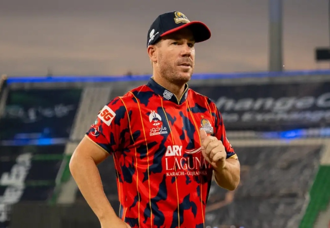 शराब पीकर गाड़ी चलाते पकड़े गए डेविड वॉर्नर, पुलिस ने​ किया गिरफ्तार