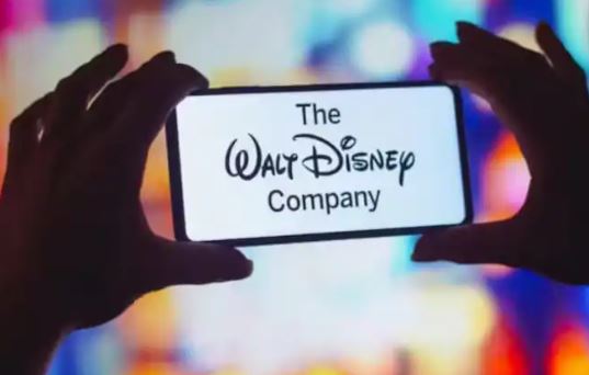 Disney layoffs 2026 : डिज्नी में एक बार फिर छंटनी की तैयारी , मची खलबली