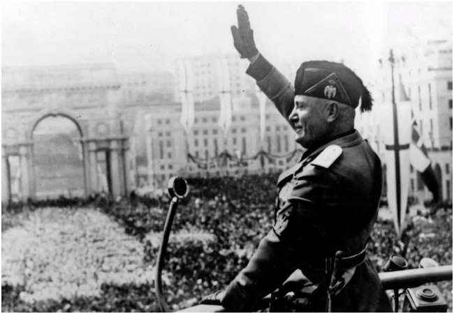 इतालवी विद्रोहियों ने फासीवादी तानाशाह बेनिटो मुसोलिनी को आज ही के दिन उतार दिया था मौत के घाट, लोगों ने ली आजादी की सांस और मनाई थी खुशियां