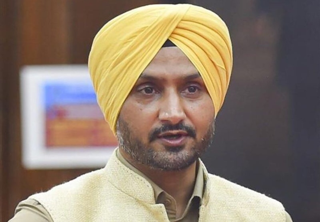 हरभजन सिंह के घर से सुरक्षाकर्मी हटे, पंजाब सरकार ने सिक्योरिटी ली वापस